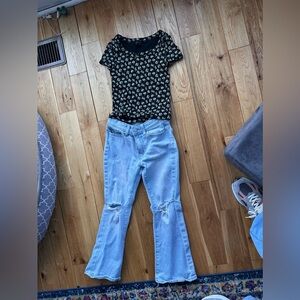 Girls Old Navy Distressed Flare Jeans + Art Class Floral Babydoll Tee Girls 8
